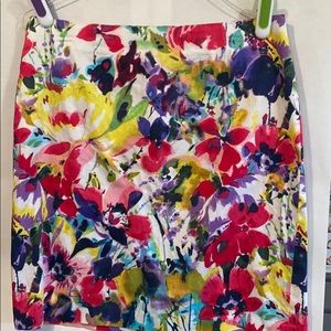 JonesWear size 12 watercolor stretch skirt